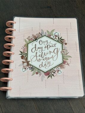 HAPPY PLANNER Happy Sewing 2022 12-Month Pink Planner Classic 2022 Calendar